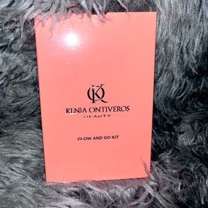 Kenia Ontiveros Glow And Go Kit